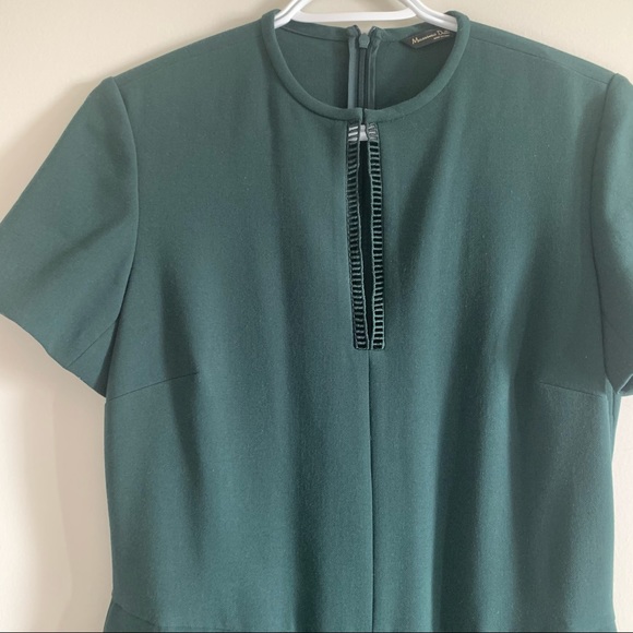 Massimo Dutti olive Green jumpsuit. - Picture 4 of 11